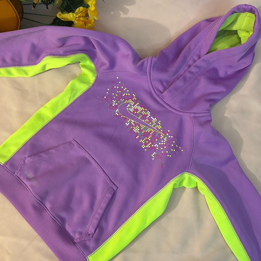 Girls Nike hoodie